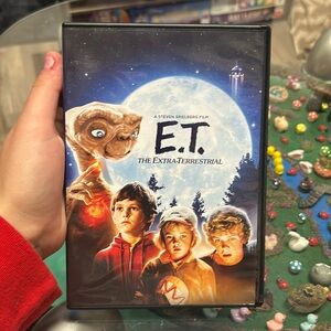 E.T. EXTRA TERRESTRIAL MOVIE